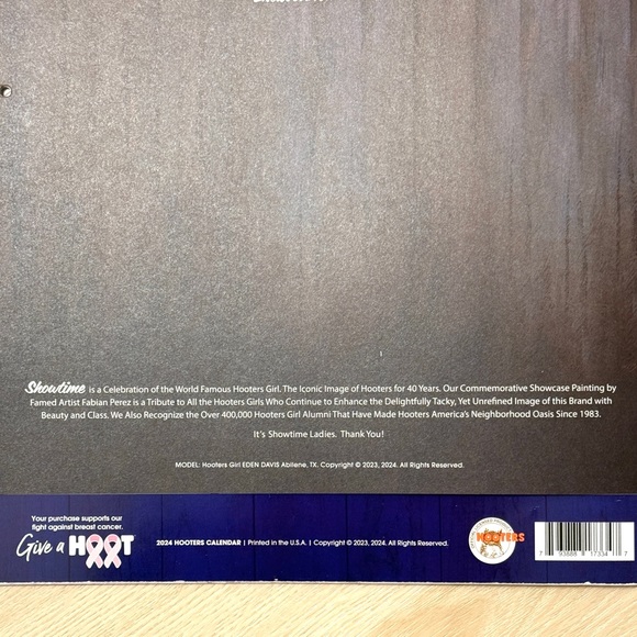 HOOTERS 2024 Monthly Coupon Calendar NWT - Picture 9 of 12